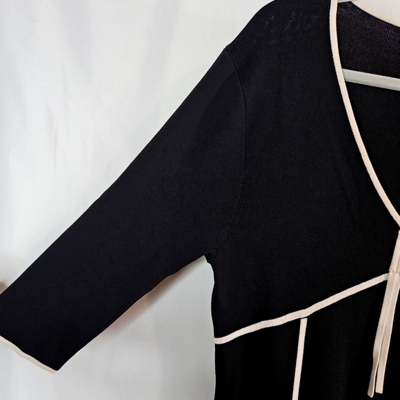 BCBGMAXAZRIA Black & White Sweater Dress Size XL - Picture 5 of 6